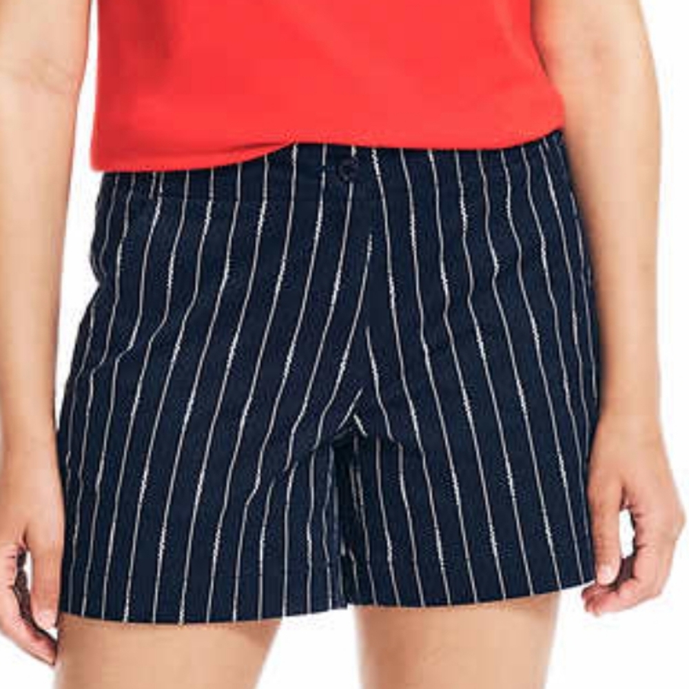 NWT-Nautica Navy Stripe Shorts